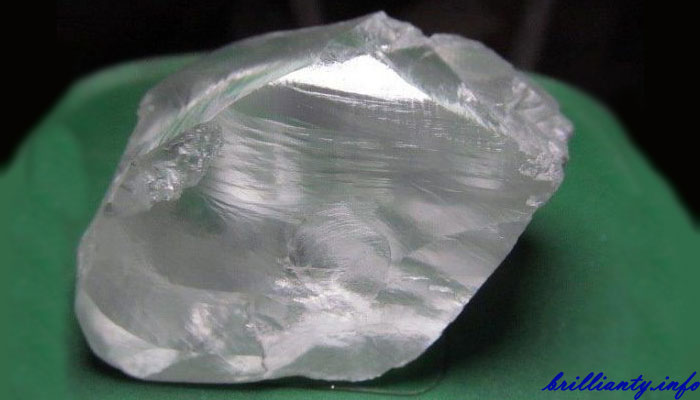 Алмаз Petra Diamonds 138 карата