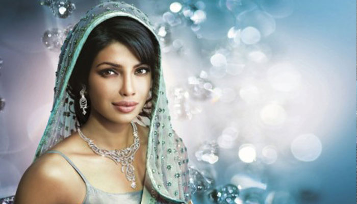 De Beers запускает рекламную компанию украшений с бриллиантами в Индии