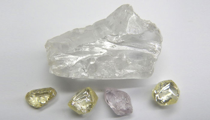 Lucara продаст 12 исключительных алмазов