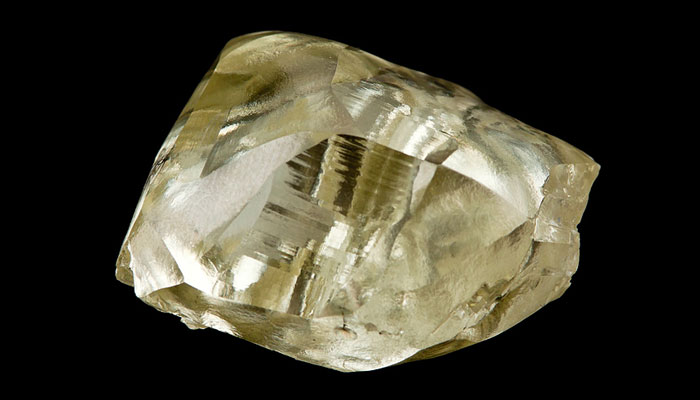 Firestone продал 76000 карат на первых алмазных торгах в Антверпене