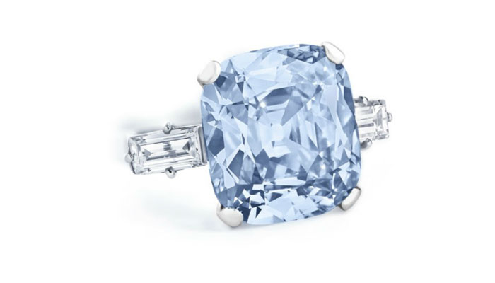 Кольцо с голубым бриллиантом 8 карат