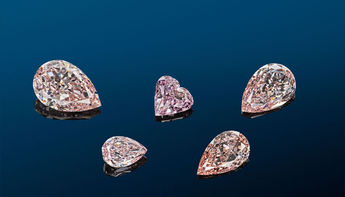 Розовые бриллианты АЛРОСА
