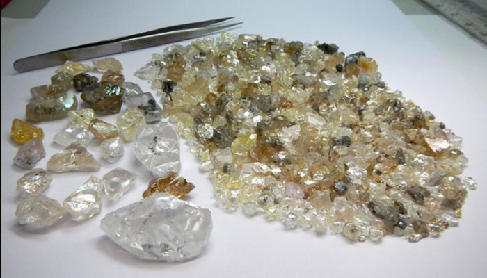 Lucapa продаст два исключительных алмаза