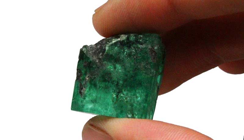 CIBJO призывает к усилению контроля за поставками цветных драгоценных камней