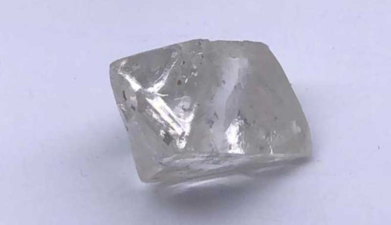 55 каратный алмаз