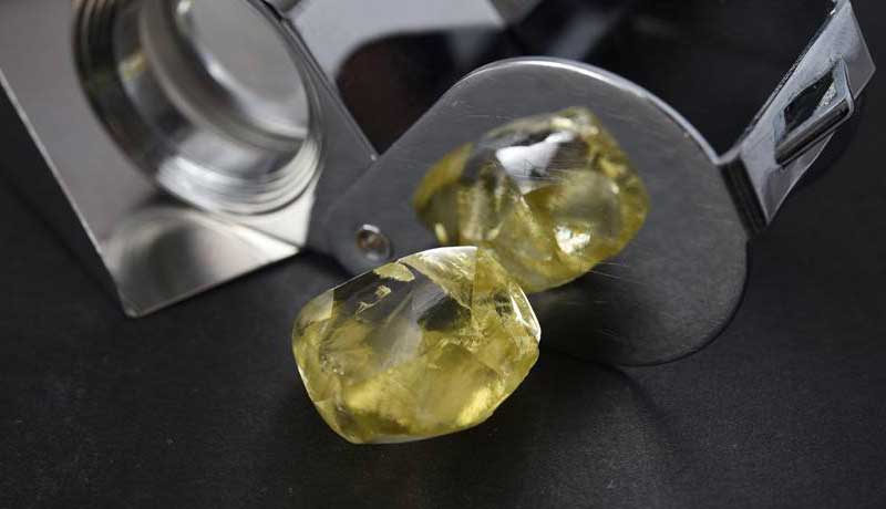 АЛРОСА в Дубае продала алмазов на 7,6 млн