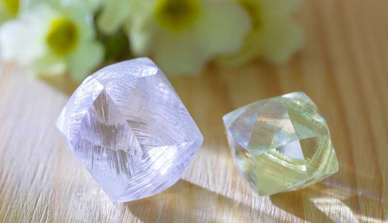 АЛРОСА на аукционе в Израиле продала алмазов на $8,2 млн