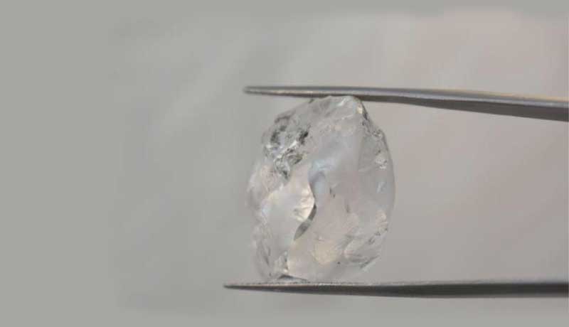 Lucapa добыла 64 каратный алмаз на Mothae