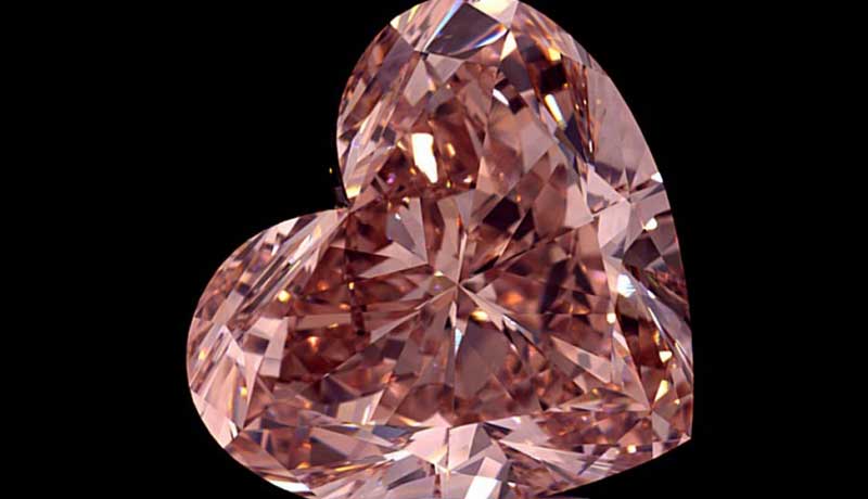 Lucapa презентовала 15 каратный розовый бриллиант